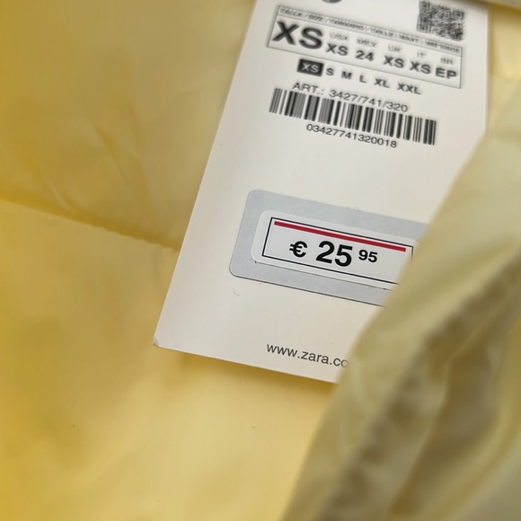 Zara Cropped Puffer - Picture 8 of 15